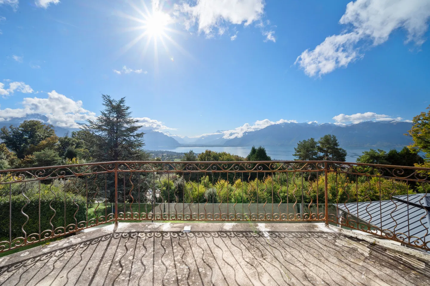 Domaine eccezionale che domina la Riviera, vista spettacolare sul Lago - Foto 1 di 13