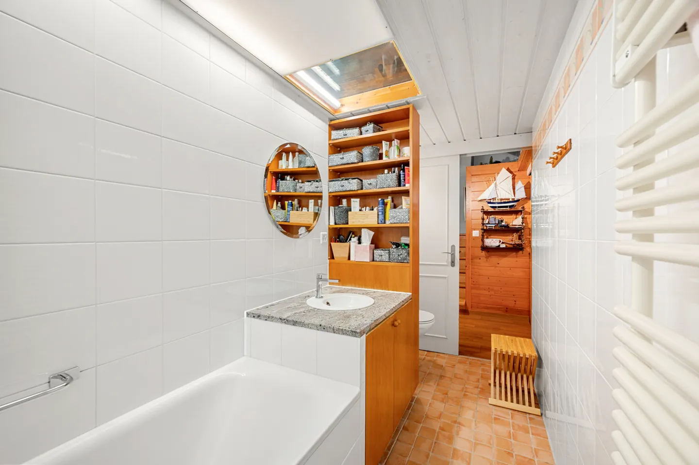 Affascinante casa di villaggio vicino al lago a Cully - Foto 10 di 13