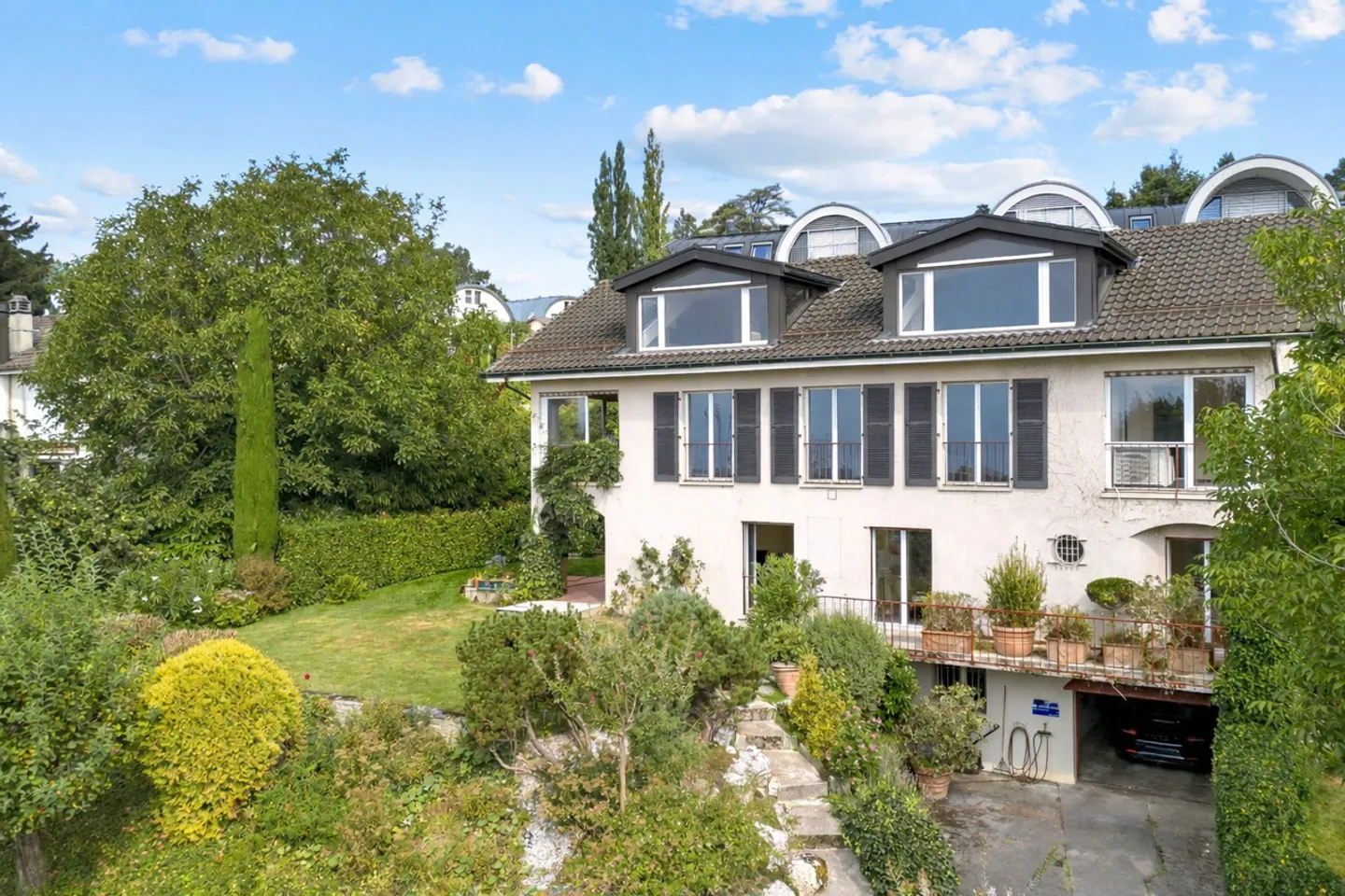 Casa indipendente, posizione ideale a Pully - Foto 2 di 13