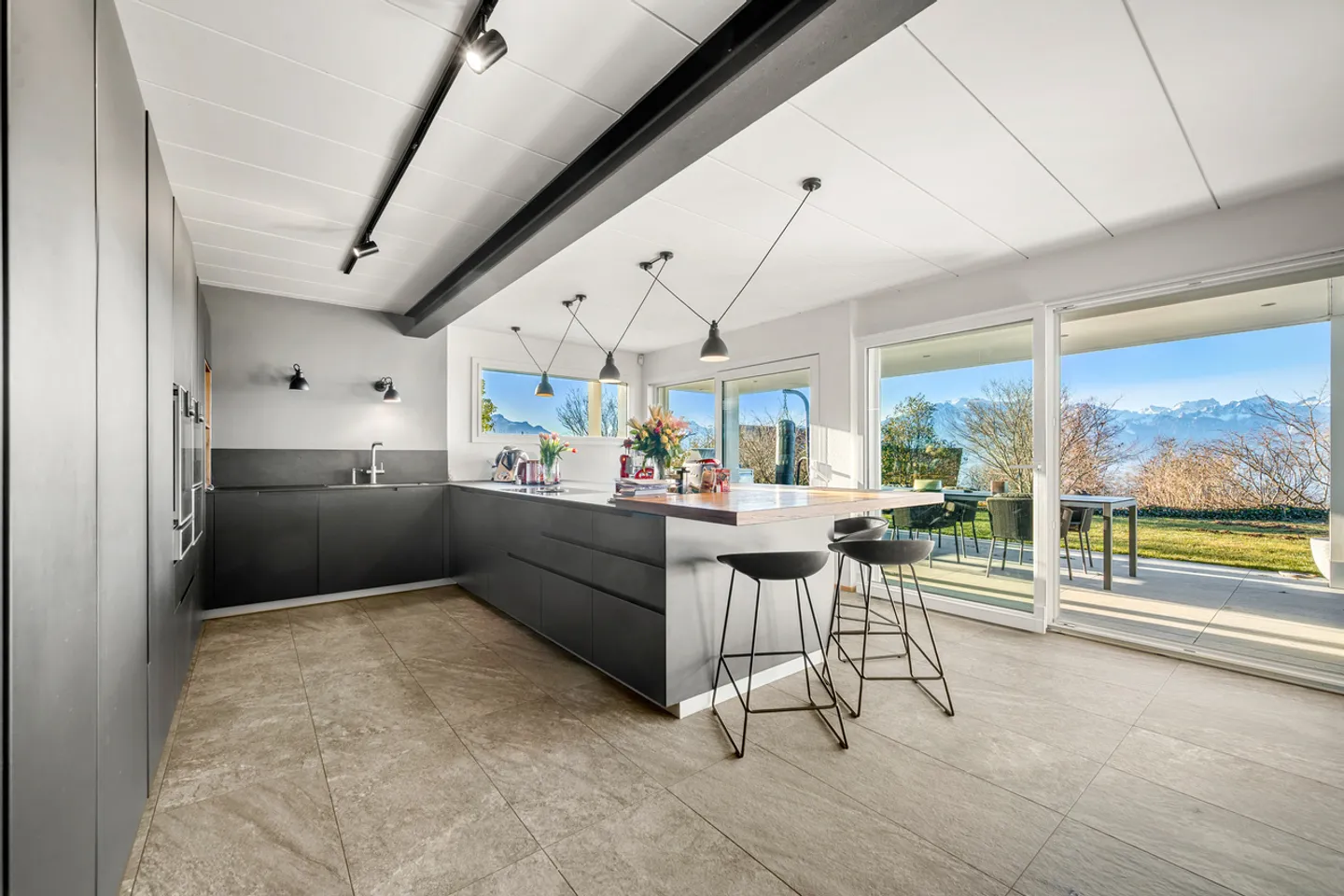 Villa avec Vue Imprenable - Photo 4 sur 13