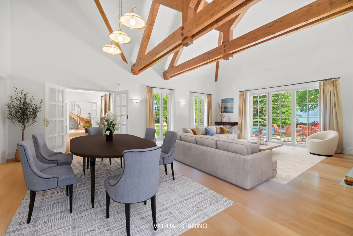 Property "feet in the water" with pool near Rolle - Photo 7 of 13