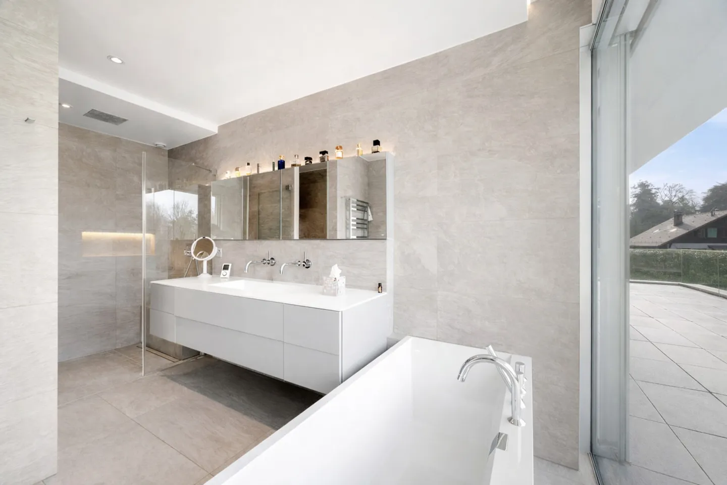 Villa contemporanea eccezionale nel cuore di Chêne-Bougeries - Foto 8 di 13