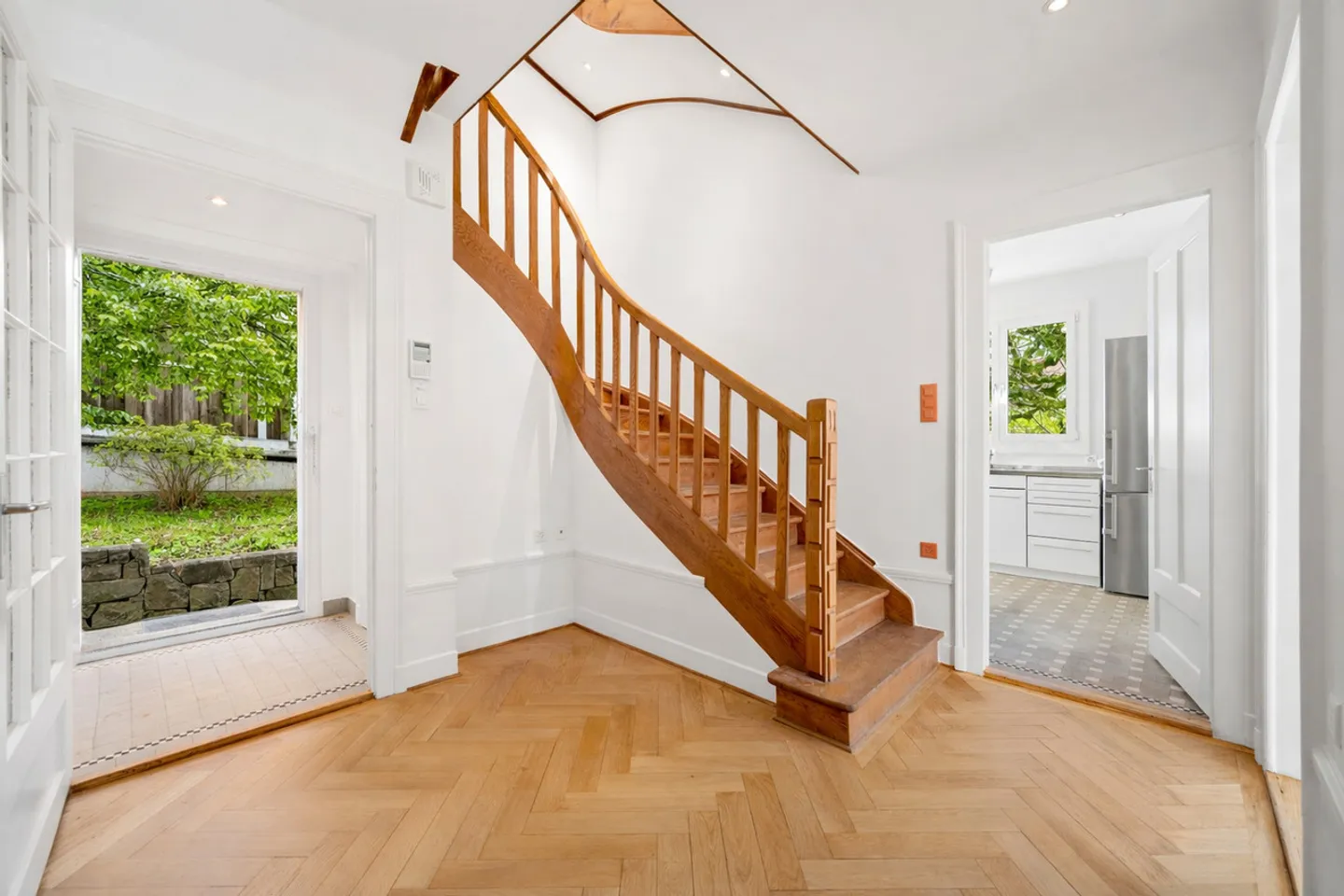 Affascinante proprietà dei primi del '900 in una zona tranquilla a Corseaux - Foto 4 di 13