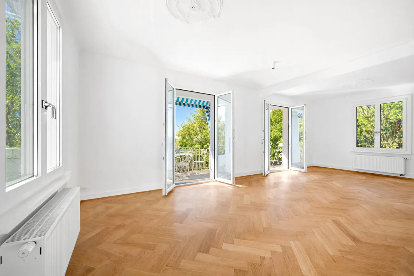 Affascinante proprietà dei primi del '900 in una zona tranquilla a Corseaux - Foto 7 di 13