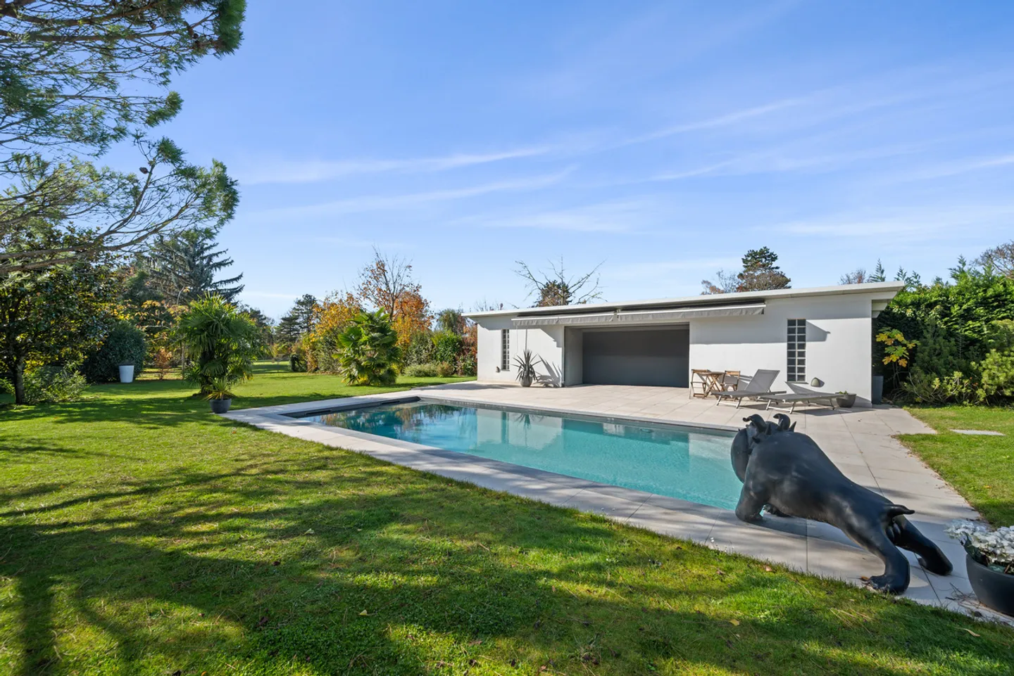 Casa di architetto nel cuore della campagna ginevrina, Riva sinistra - Foto 13 di 13