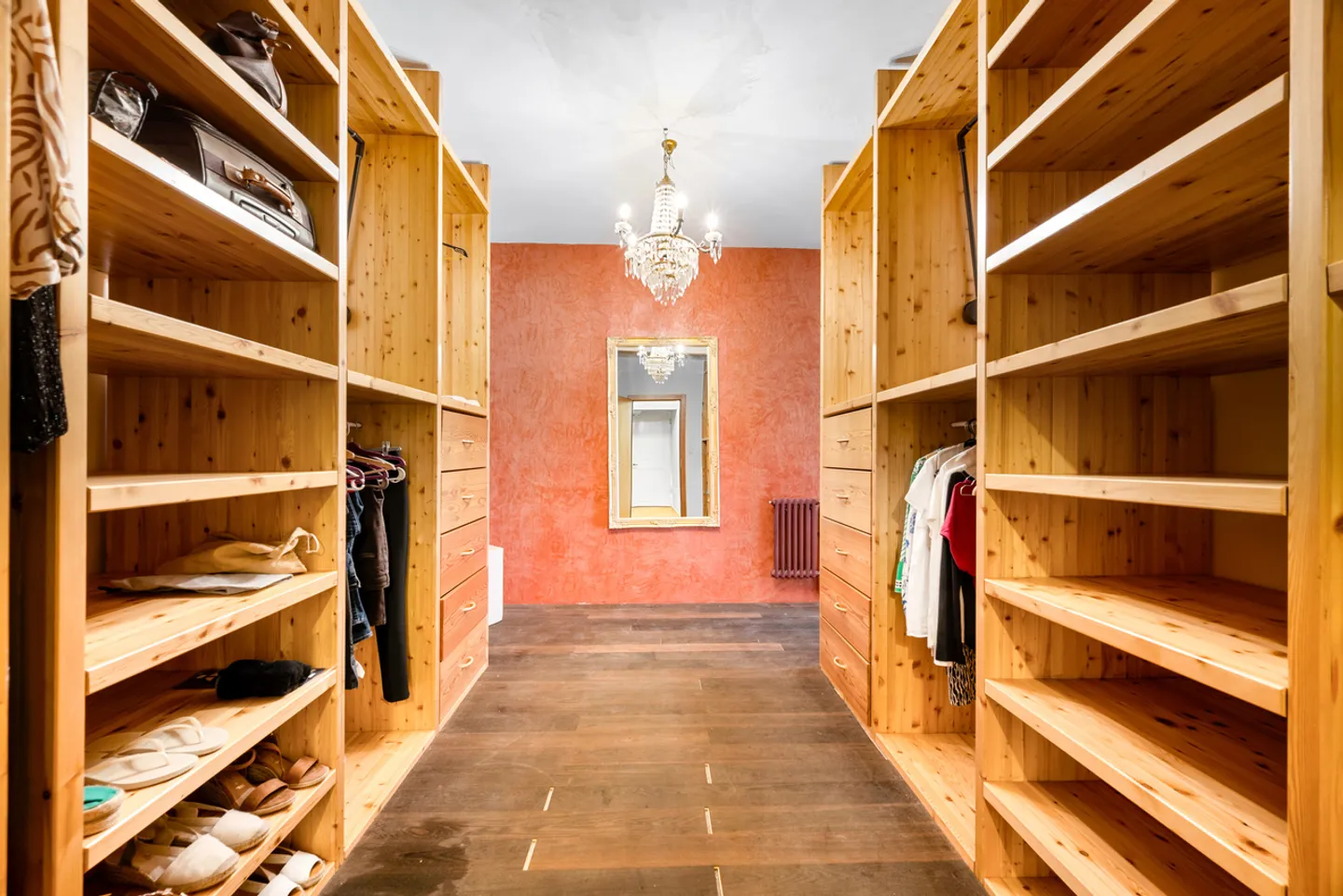 Charmante Immobilie mit Naturpool in der Nähe von Lausanne - Foto 8 von 13