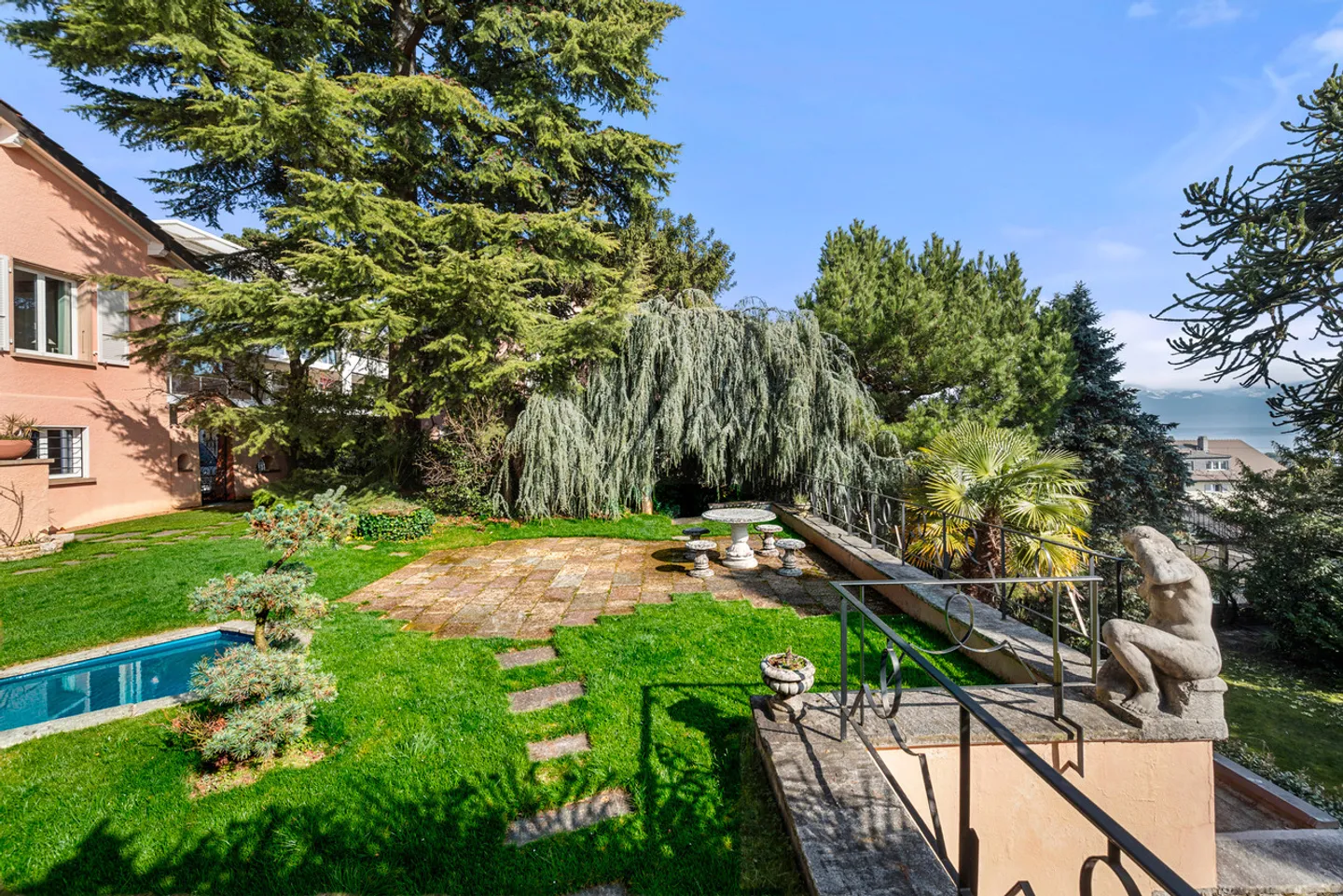 Raffinata proprietà in stile mediterraneo con vista lago a Pully - Foto 5 di 13