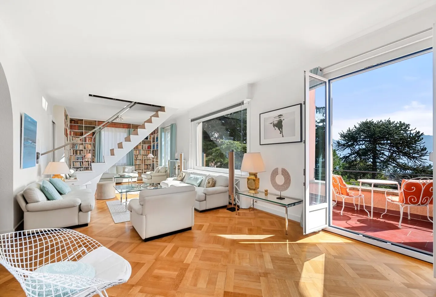 Raffinata proprietà in stile mediterraneo con vista lago a Pully - Foto 8 di 13