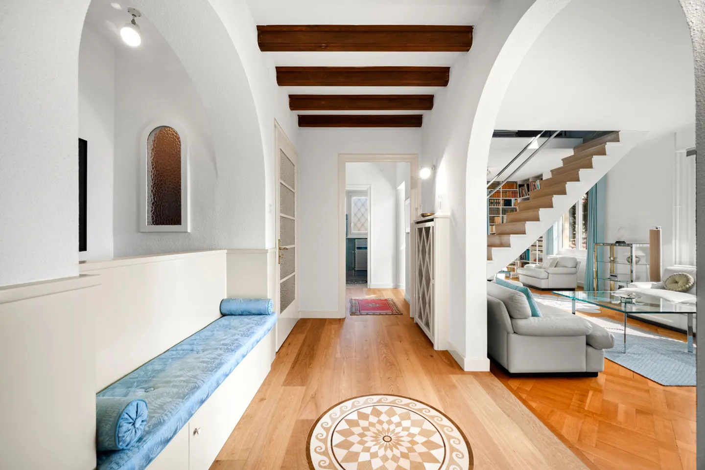 Raffinata proprietà in stile mediterraneo con vista lago a Pully - Foto 7 di 13