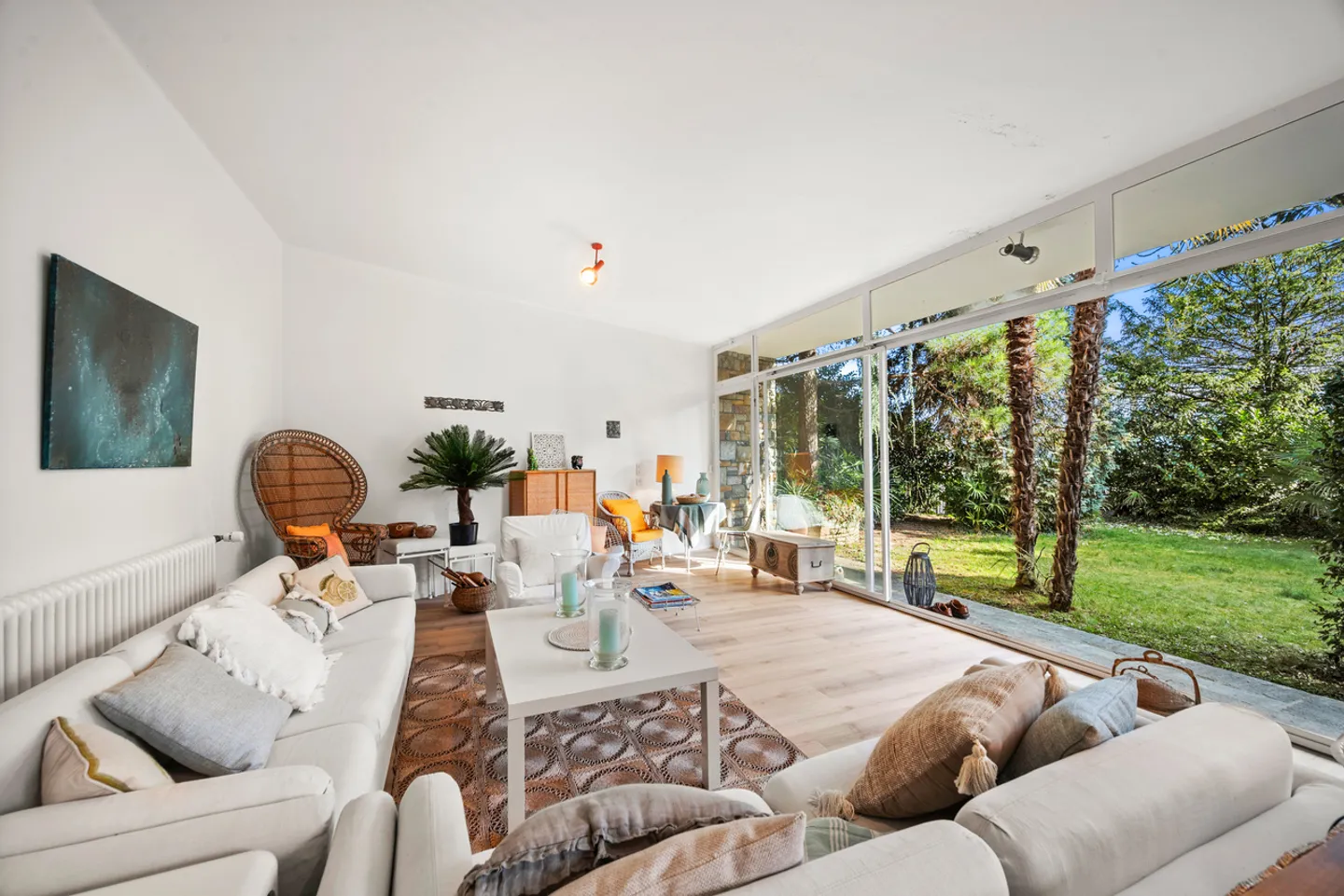 Raffinata proprietà in stile mediterraneo con vista lago a Pully - Foto 2 di 13