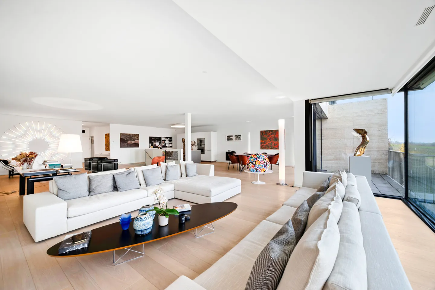 Superbe Duplex avec Vue Lac - Photo 3 sur 13