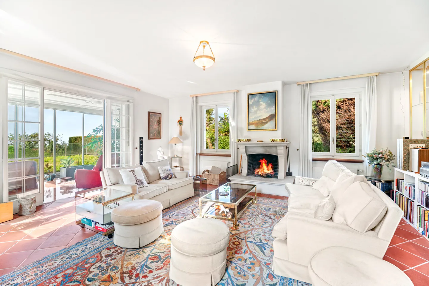 Propriété de charme à rénover, vue et piscine intérieure à St-Légier - Photo 6 sur 13