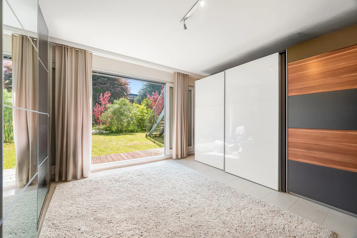 Beautiful turnkey apartment with terrace and garden - Pully Sud - Photo 11 of 12