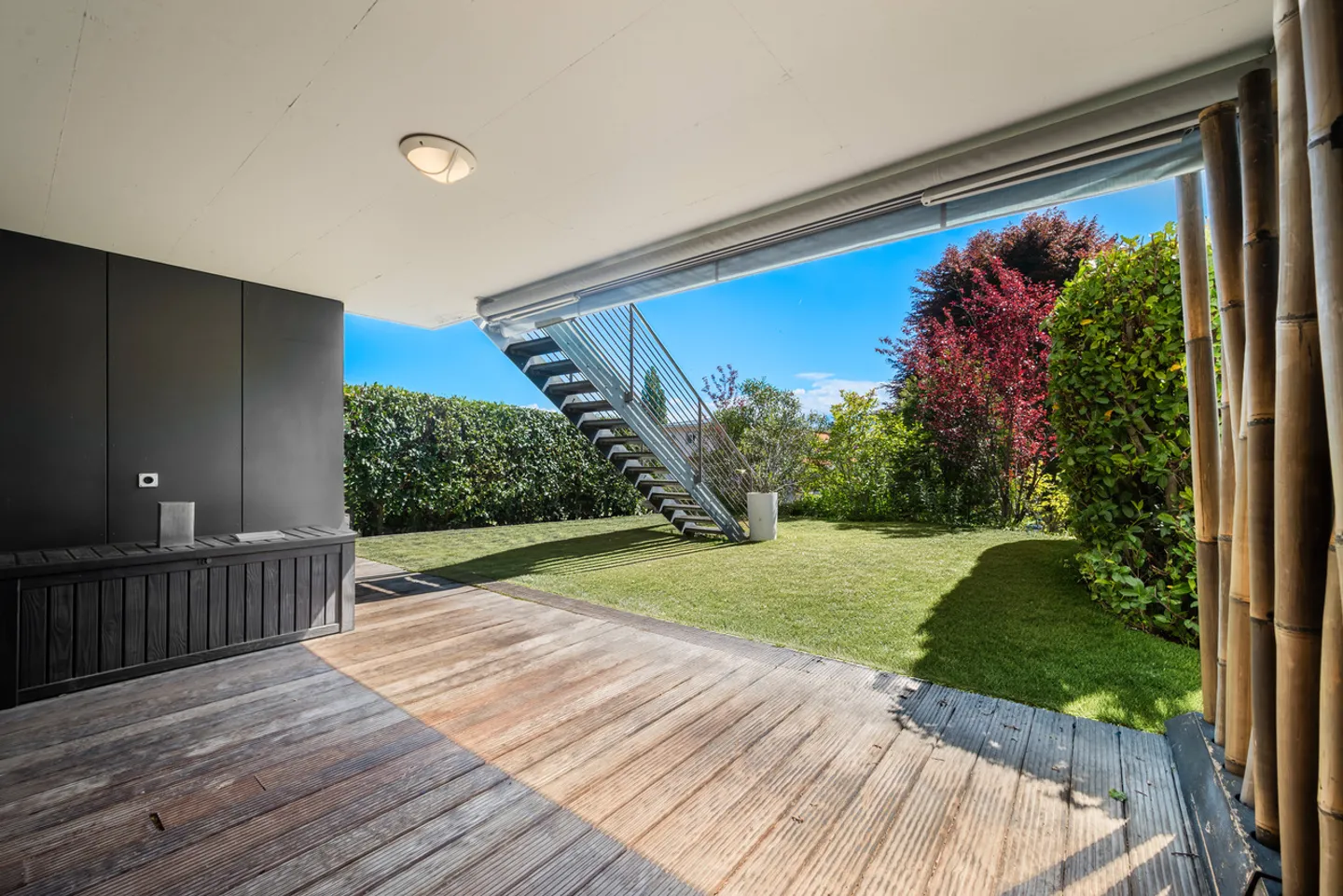 Beautiful turnkey apartment with terrace and garden in the heart of Pully - Photo 8 of 12