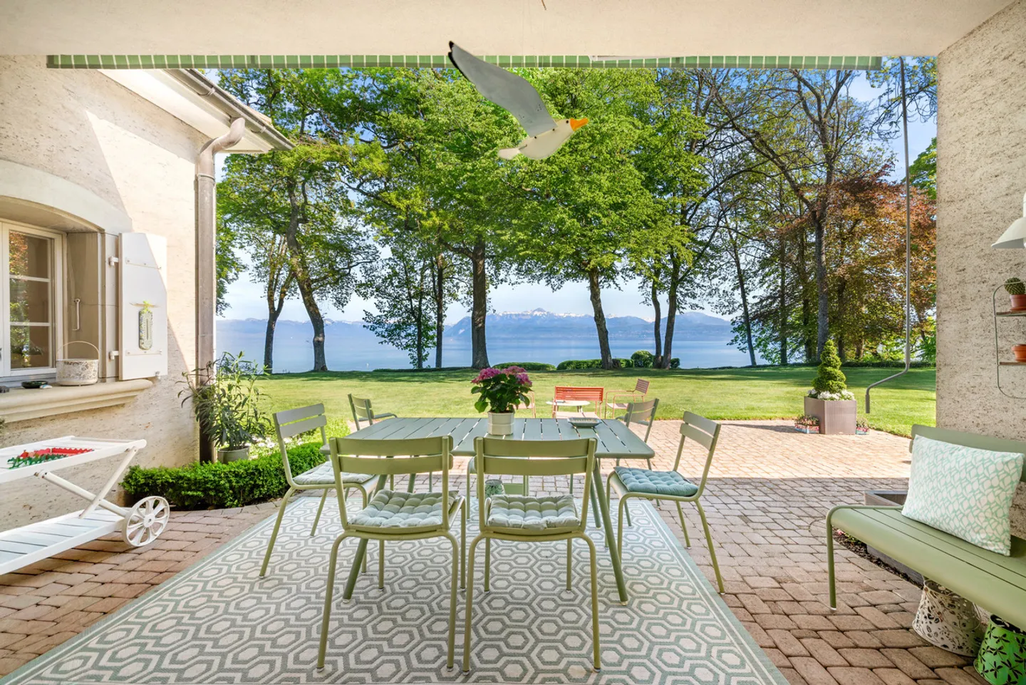 Very beautiful "waterfront" property with great potential, St Prex - Photo 10 of 13