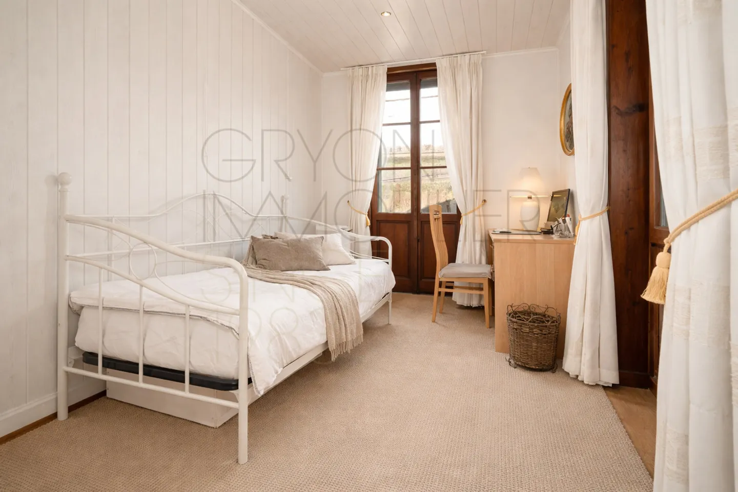 4,5 helle Zimmer in einem renovierten ehemaligen Hotel, Zentrum von Gryon - Foto 4 von 13