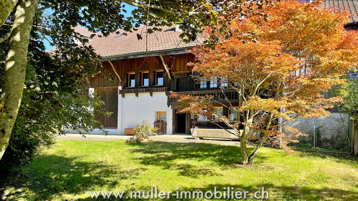 Wunderschöner renovierter Bauernhof in Grangettes-près-Romont - Foto 1 von 13