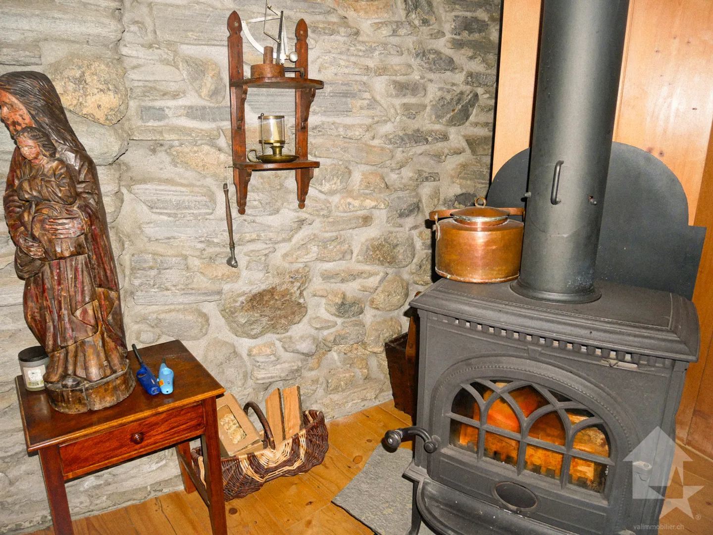 Charming stone village house on 3 levels and cartnotzet! - Photo 5 of 13
