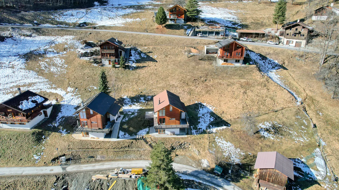 ESCLUSIVITÀ  Magnifico terreno edificabile attrezzato di 1'149m² - Foto 1 di 7