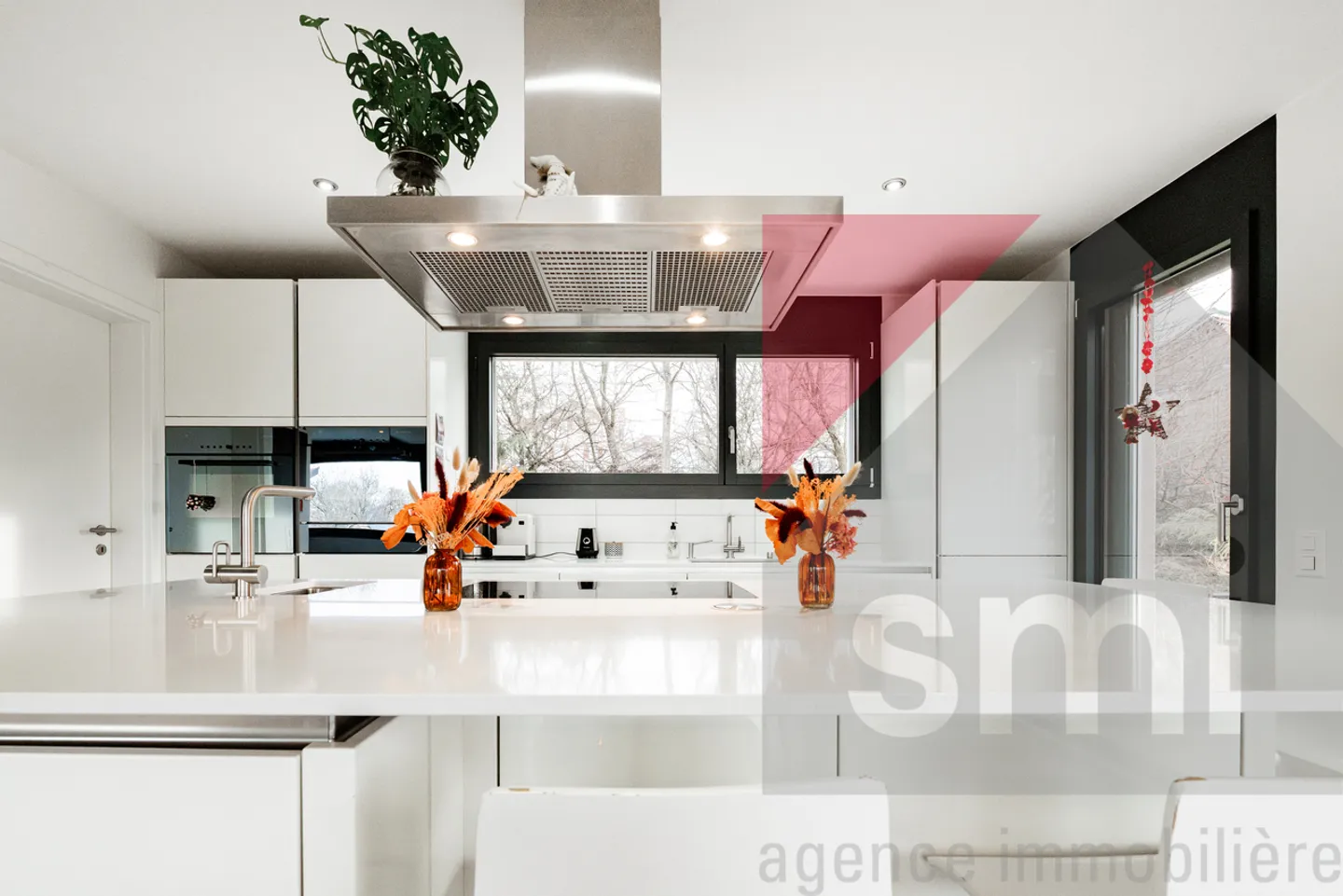 ECCEZIONALE: Casa contemporanea con 6,5 stanze e 1.017 m2 di giardino - Foto 2 di 7