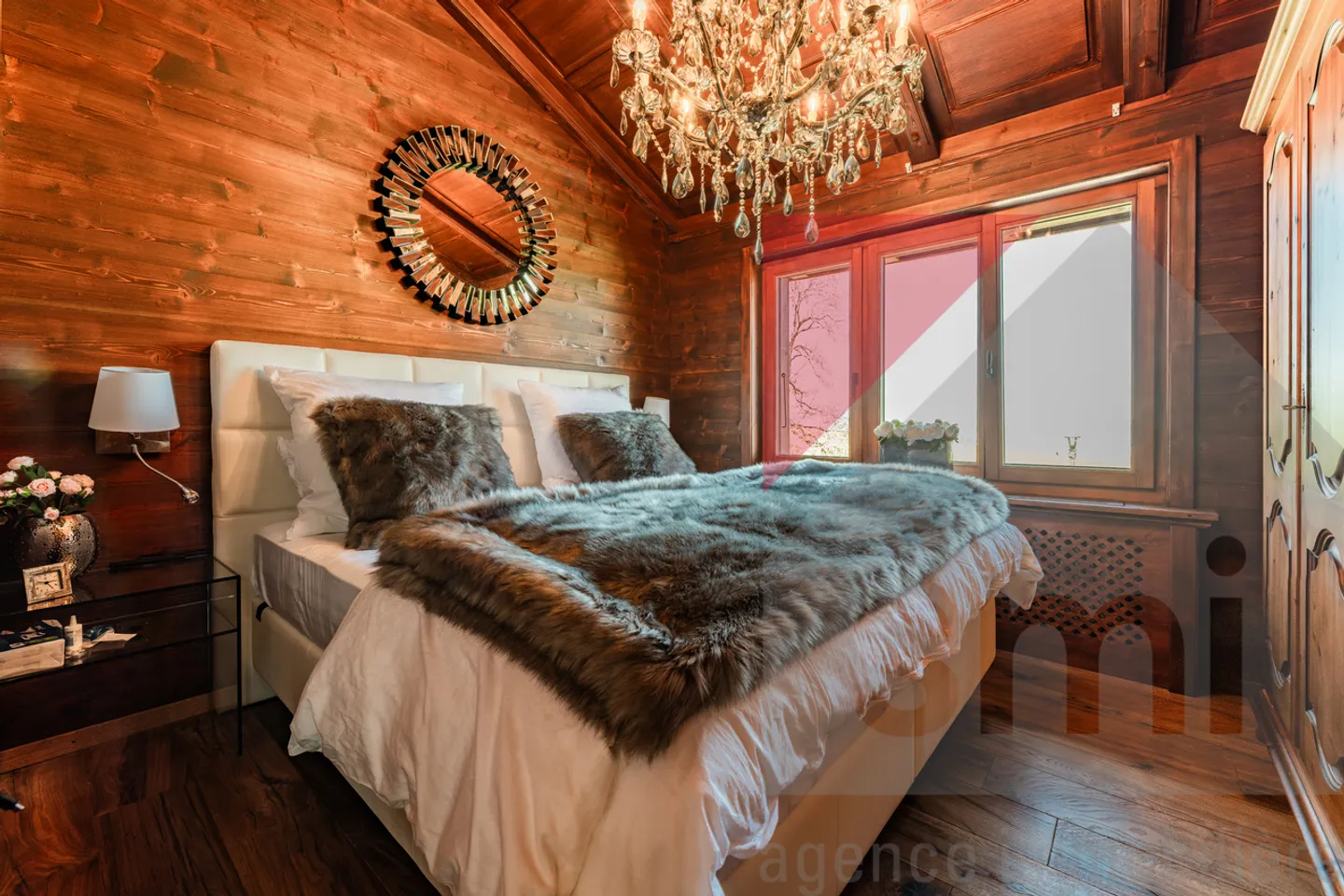 Chalet esclusivo, completamente ristrutturato e arredato, in un angolo di paradiso - Foto 10 di 13