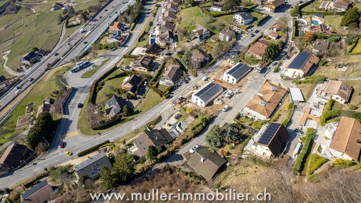 Chalet with exceptional view on buildable plot in Grandvaux - Photo 10 of 13