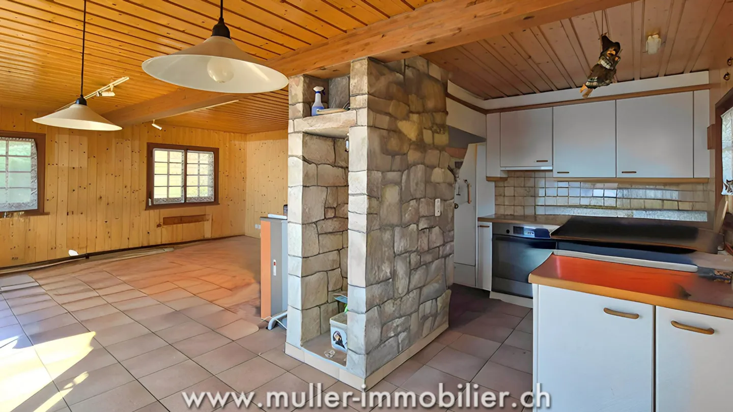 Chalet with Stunning Lake View - Photo 11 of 13