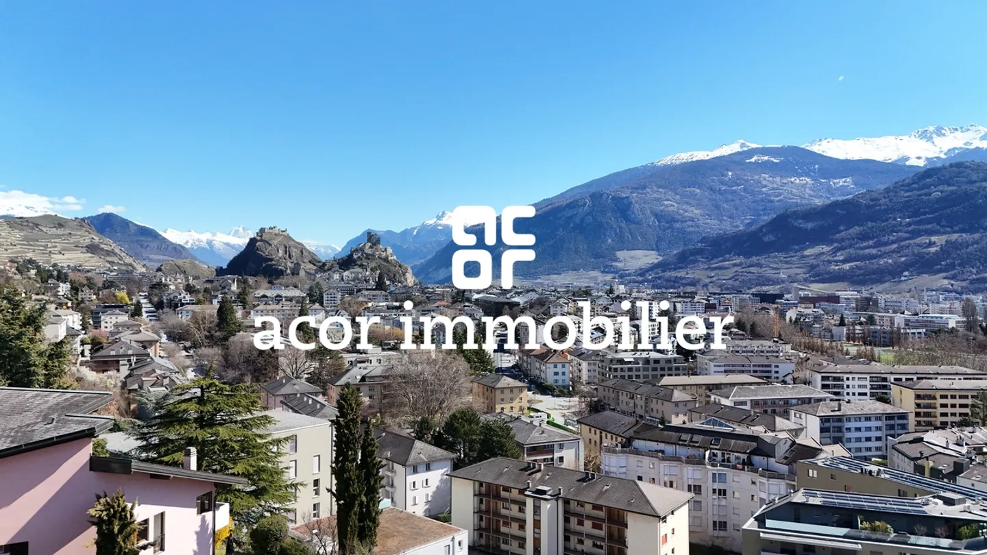 Spacious family villa with independent studio in Gravelone, Sion! - Photo 3 of 4