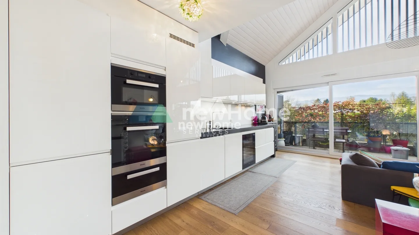 Penthouse with modern design! - Photo 2 of 7