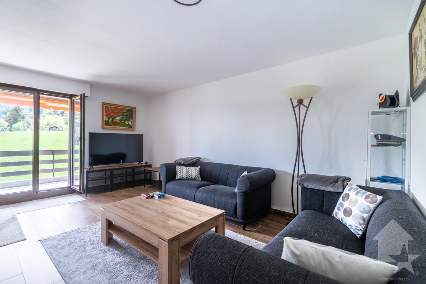 Torgon, spacious 2.5 rooms renovated in the residence 'Le Panorama' - Photo 4 of 13