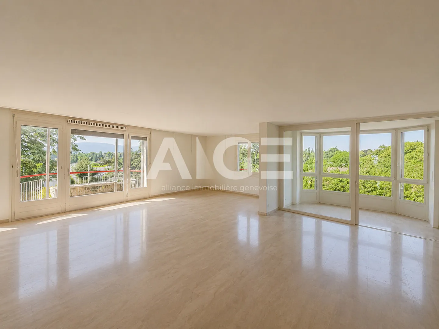 Appartement de standing avec vue lac, proche du Collège du Léman - Foto 2 di 4