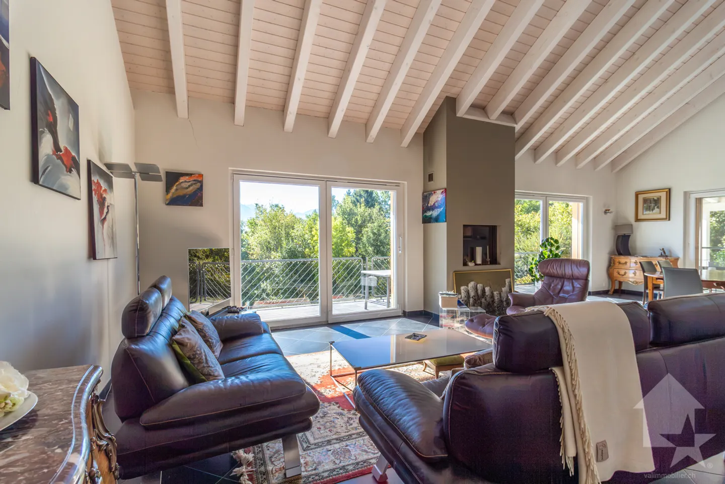 Splendida proprietà con villa di 7,5 stanze di 319 m2 abitabili - Foto 11 di 13