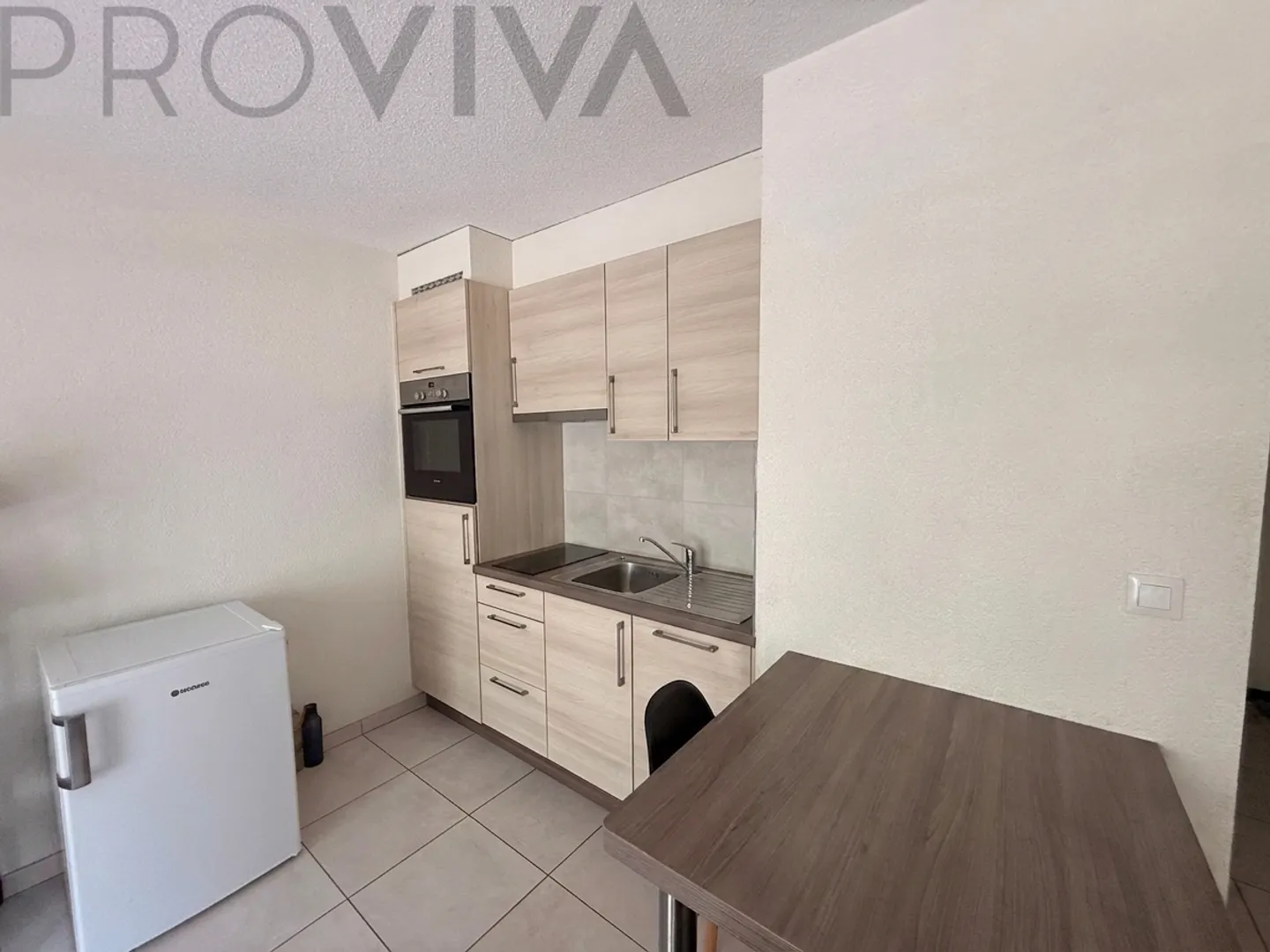 Standard apartment in very good condition for sale in Fully - Photo 3 of 6