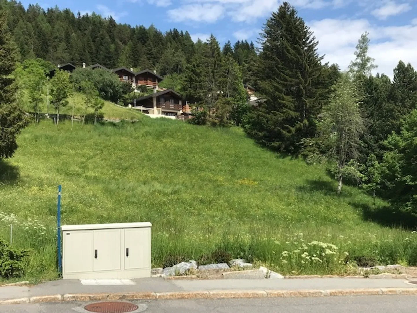 Magnifico lotto nel cuore del villaggio - Foto 6 di 11