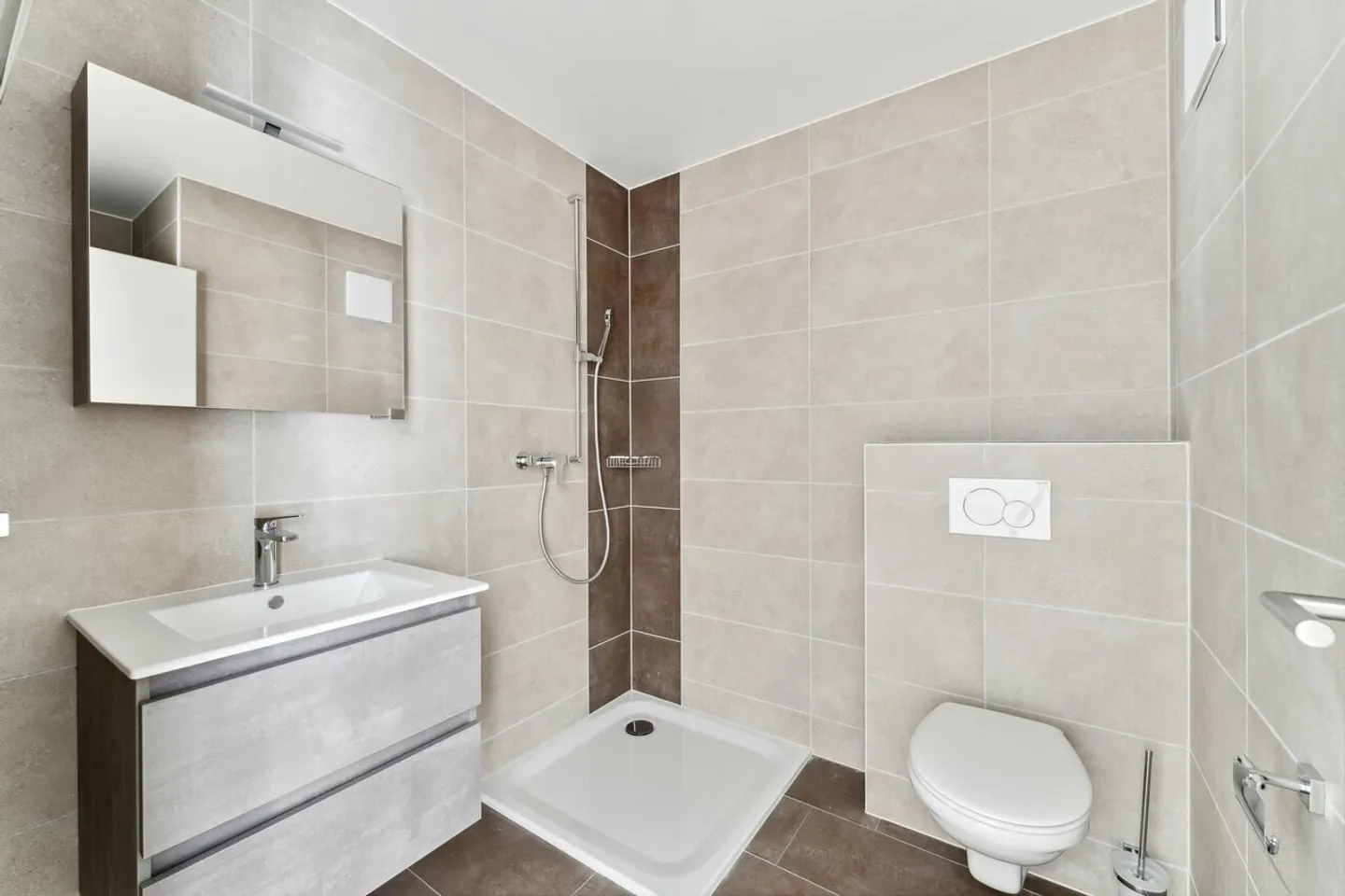 Neues und modernes Apartment mit Terrasse und großem Garten - Foto 6 von 10