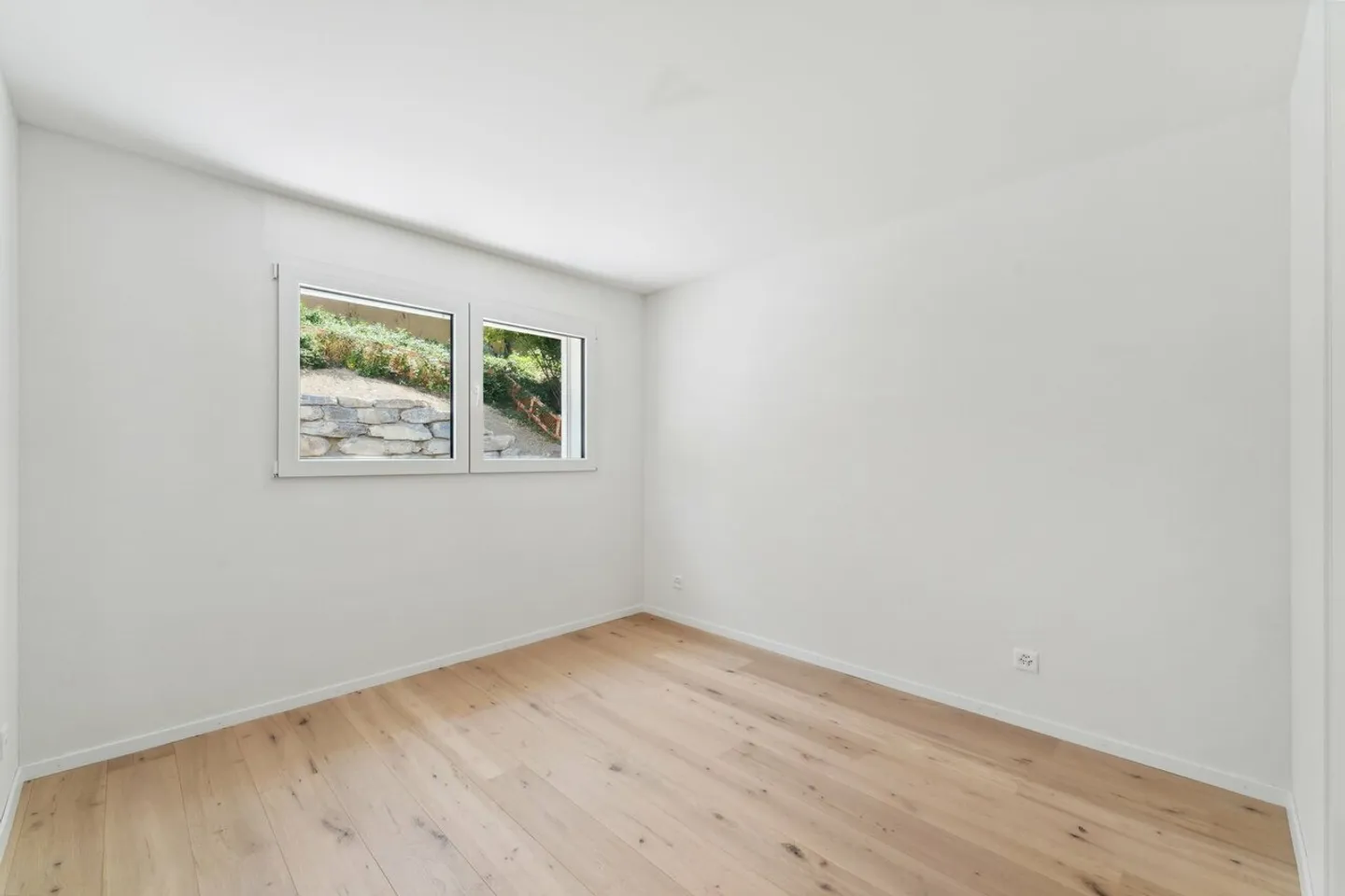 Neues und modernes Apartment mit Terrasse und großem Garten - Foto 8 von 10