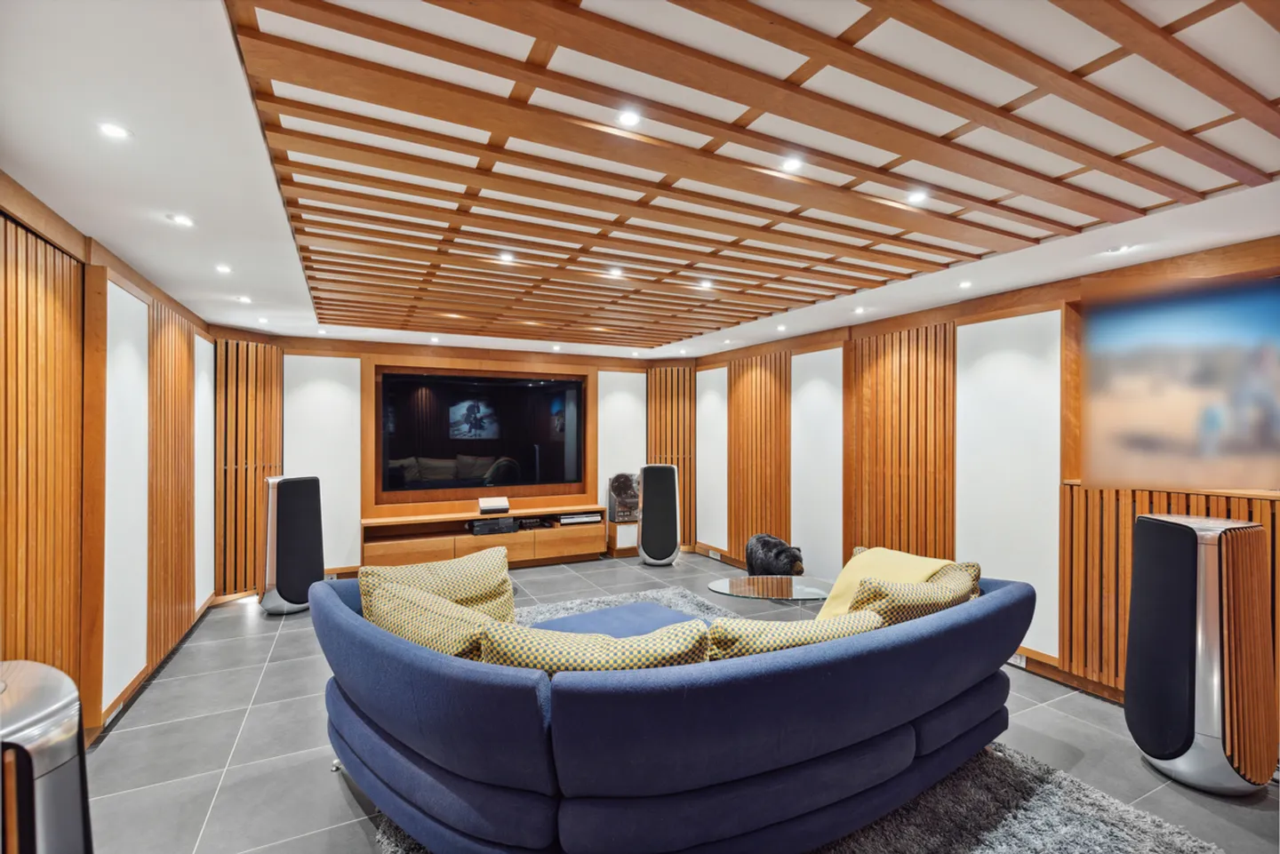 Exceptional residence at the Portes du Soleil - alpine elegance - Photo 9 of 13