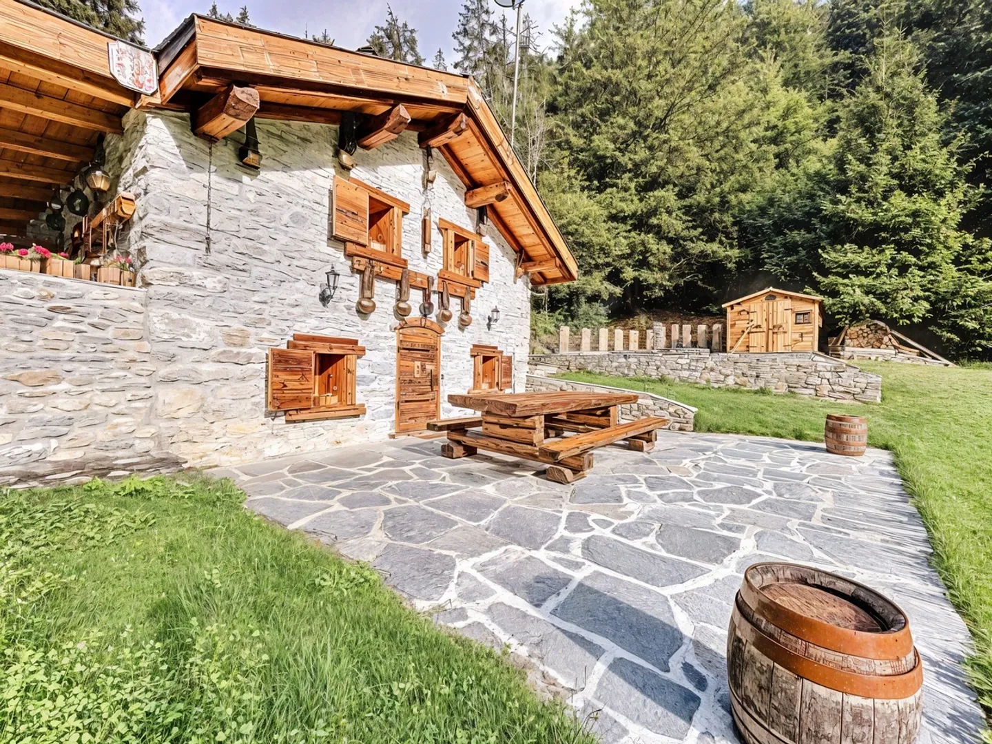 Chalet completamente ristrutturato in un ambiente idilliaco - Foto 1 di 13