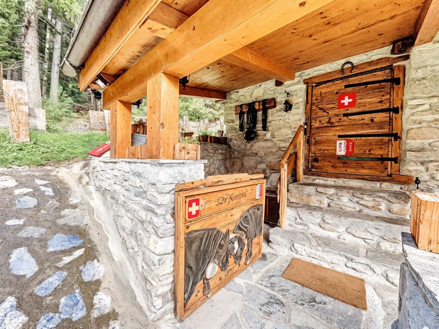 Chalet completamente ristrutturato in un ambiente idilliaco - Foto 2 di 13