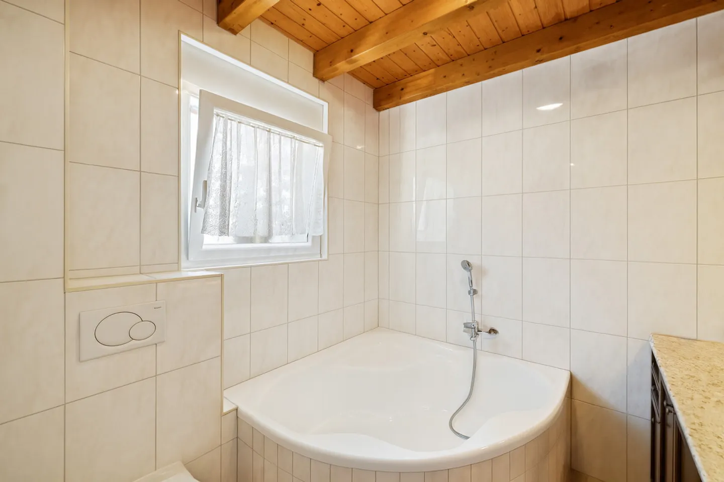 Grand appartement de 190 m2 à vendre ! - Photo 4 sur 6