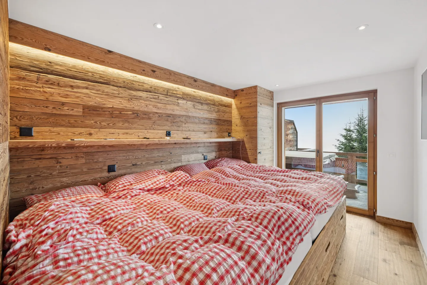 5.5 rooms - Thermal wellness and skiing at the foot of the 4 Valleys - Photo 1 of 6