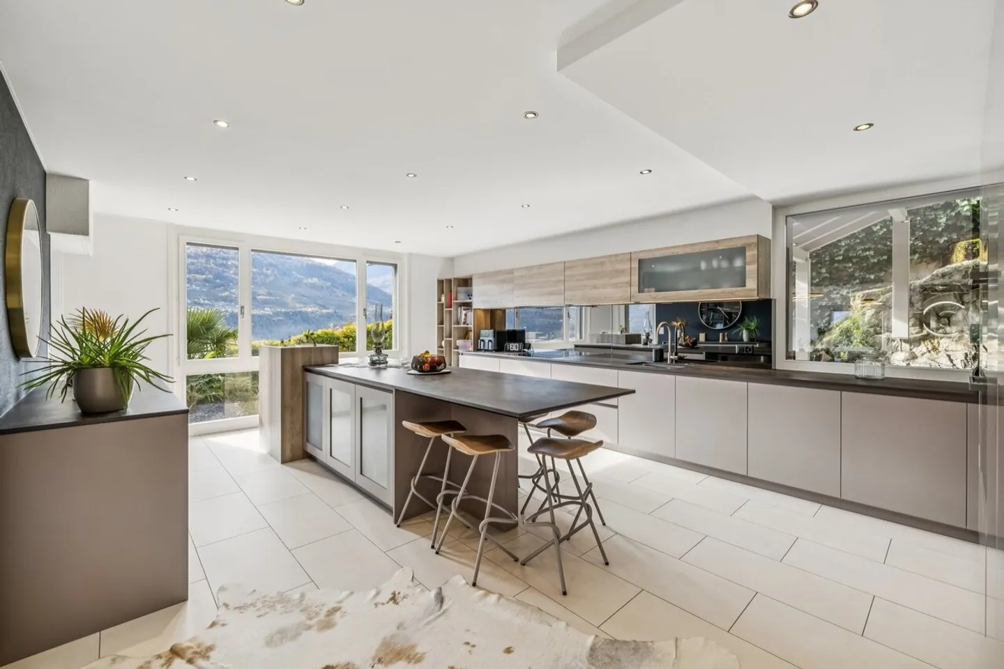 Superbe villa avec vue sur châteaux - Photo 3 sur 9