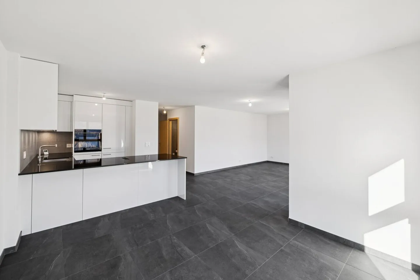 Neues Apartment in einer Zweitwohnung verfügbar! - Foto 4 von 8