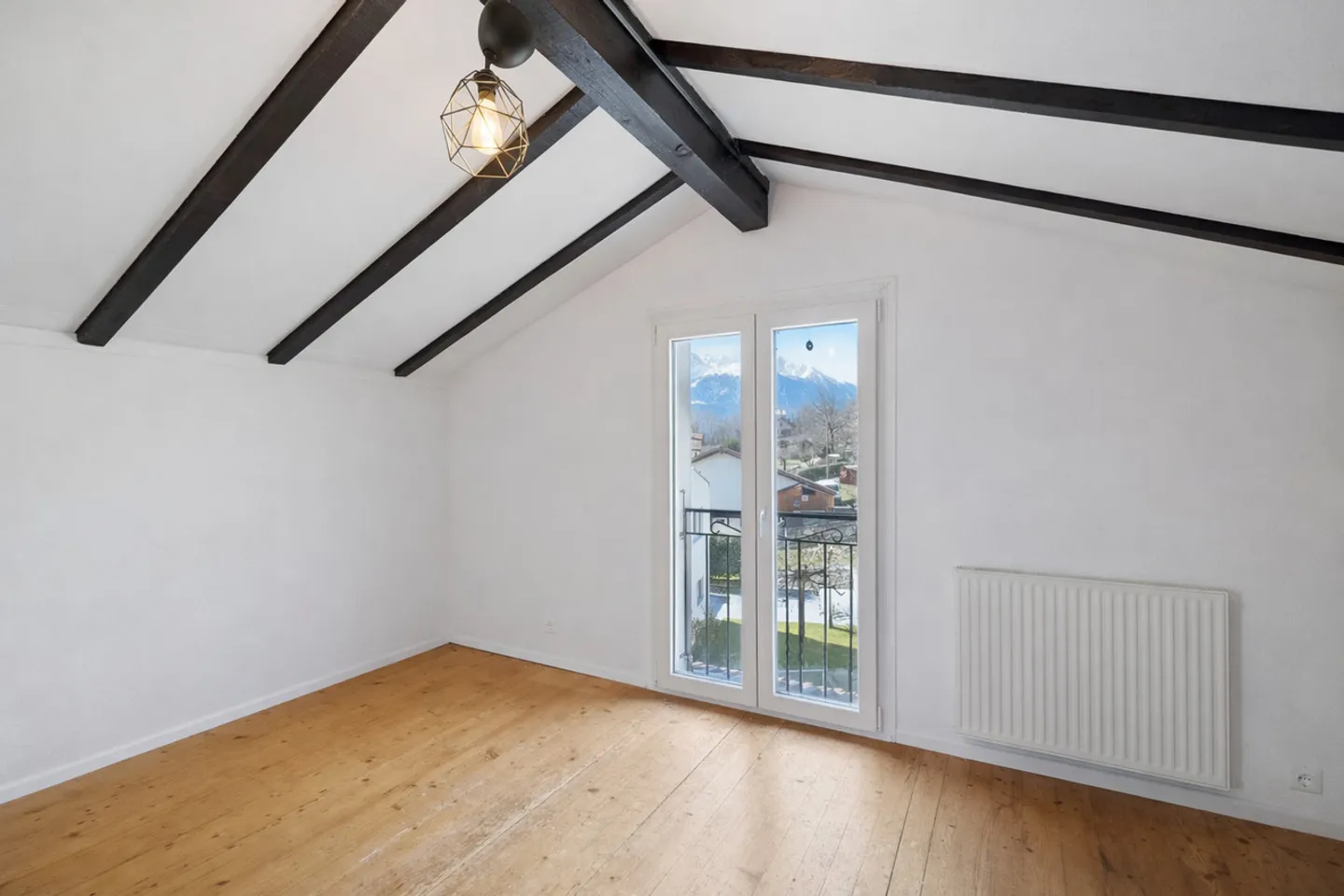 Two-unit building to renovate - Photo 11 of 13