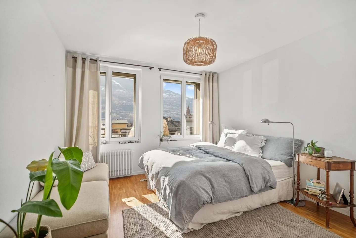 Appartamento luminoso con vista sul cuore storico di Sion - Foto 3 di 7