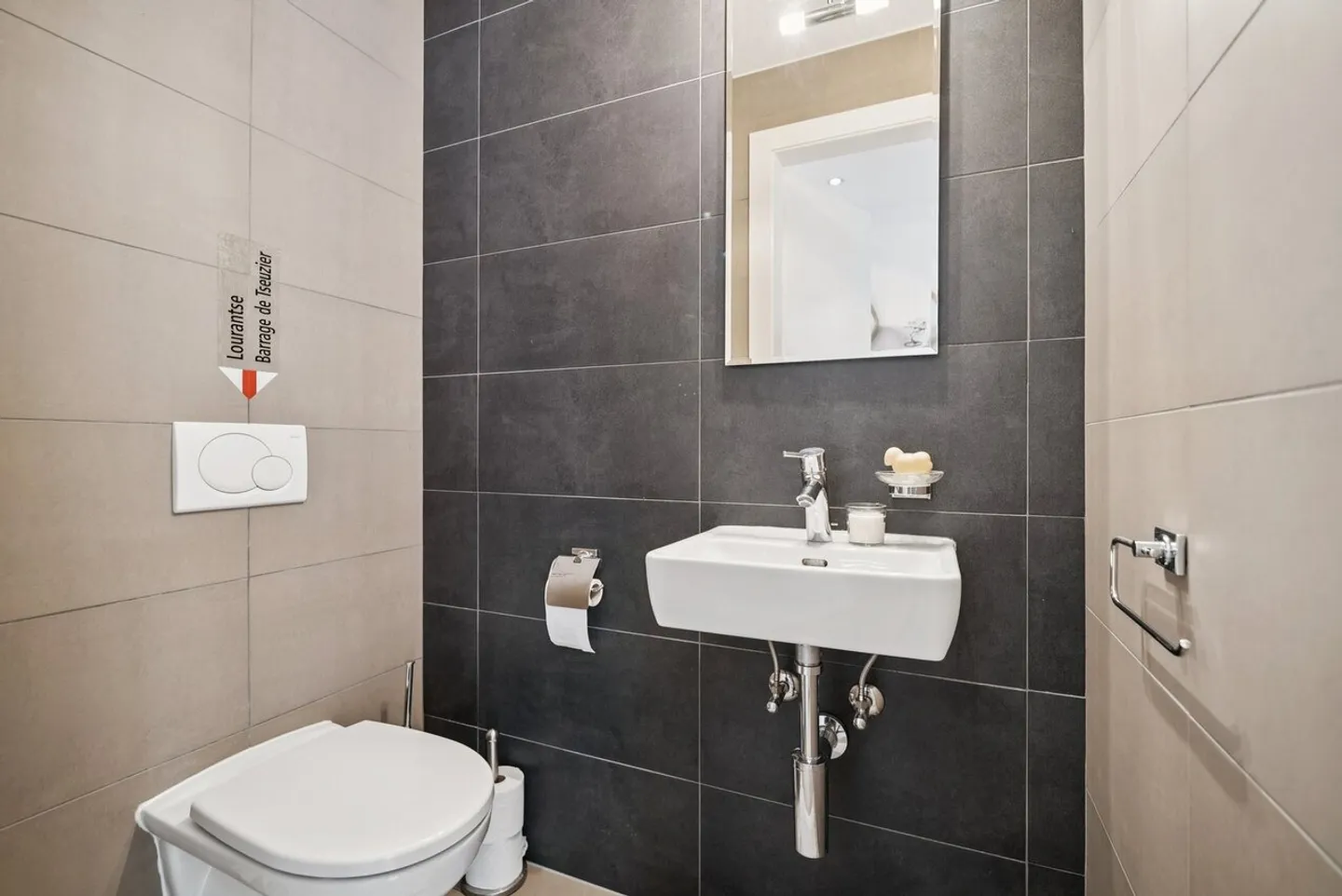 Appartamento luminoso con vista sul cuore storico di Sion - Foto 6 di 7