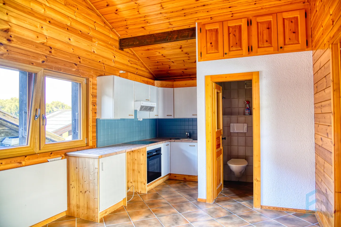 EXCLUSIF Beau chalet individuel de 264m² avec annexes - Foto 13 di 13