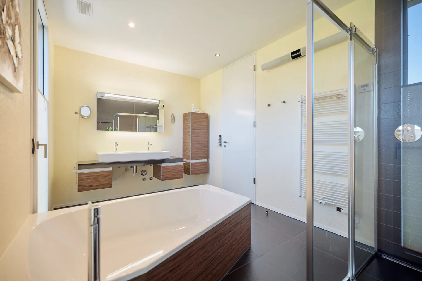 APPARTAMENTO PENTHOUSE LUSSUOSO CON STUDIO E CANTINA - Foto 8 di 13