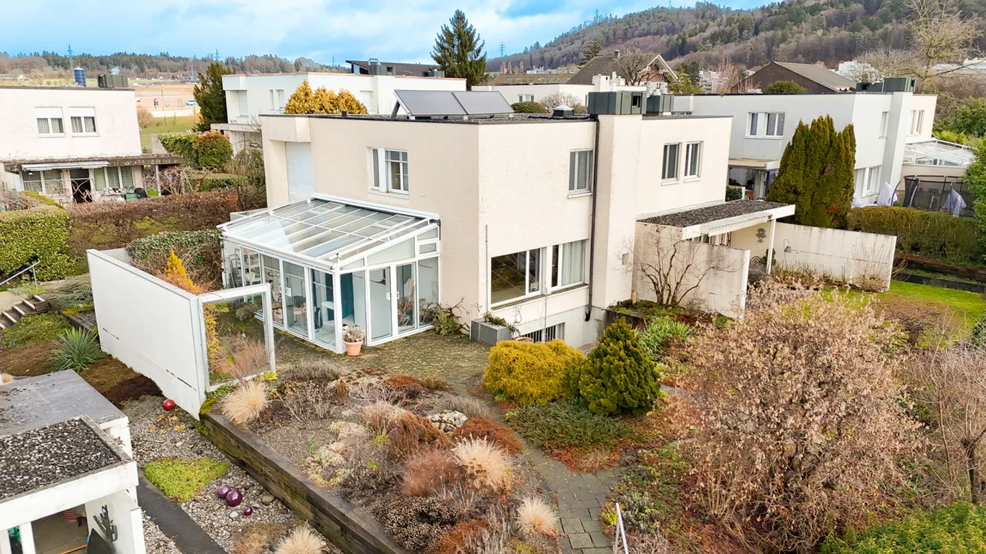 Maison individuelle semi-détachée attrayante à louer à Worblaufen - Photo 1 sur 12