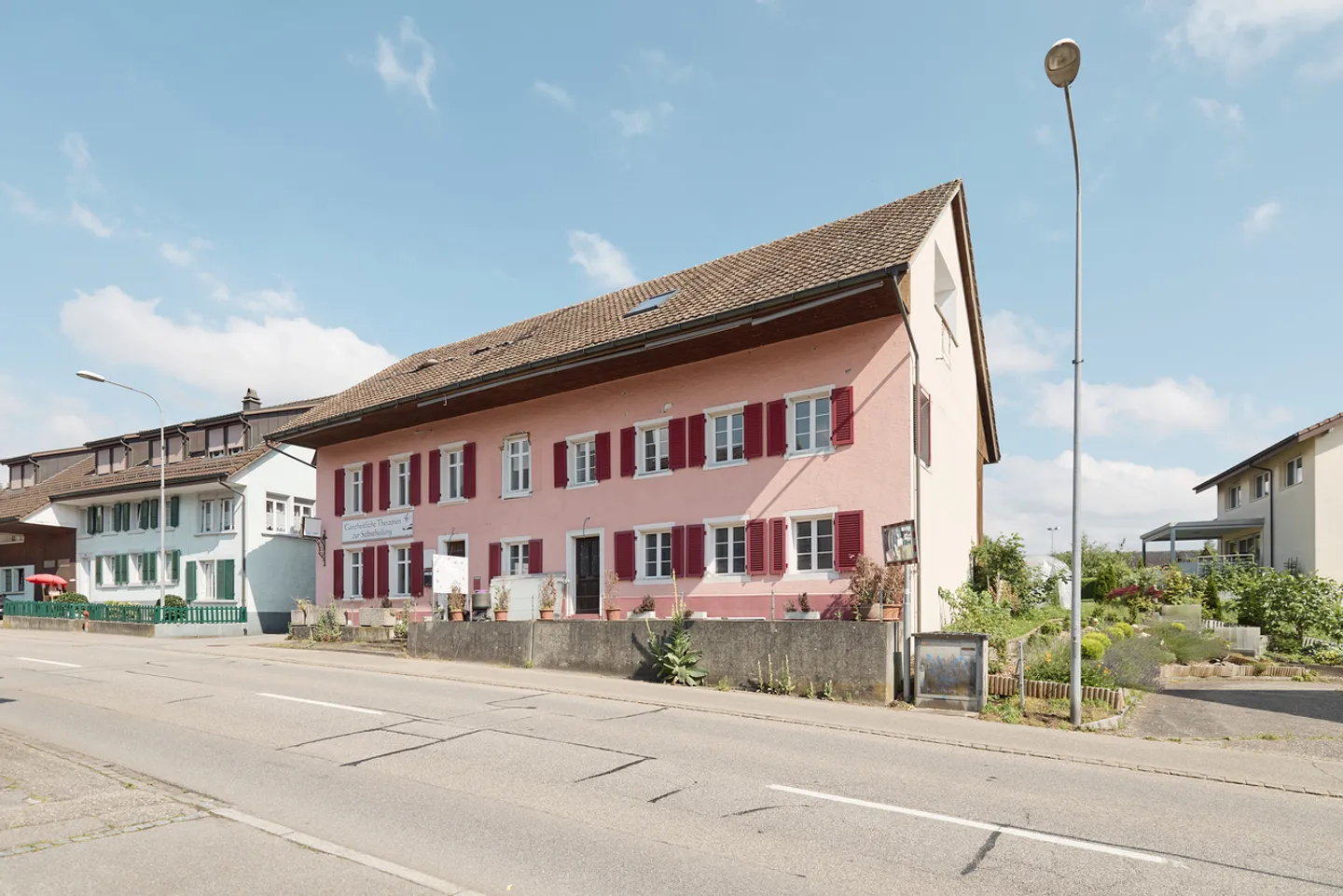 IMMOBILE A REDDITO IN UNA POSIZIONE CENTRALE A WOLFWIL - Foto 1 di 9